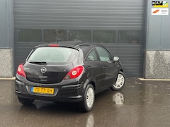 Opel Corsa - 1.2-16V Enjoy