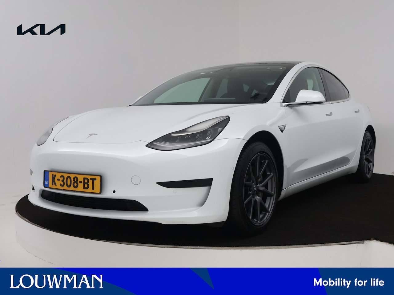 Tesla Model 3 - Standard RWD Plus 60 kWh | Leder | Camera | Panoramadak | Nederlandse Auto | NAP | - AutoWereld.nl