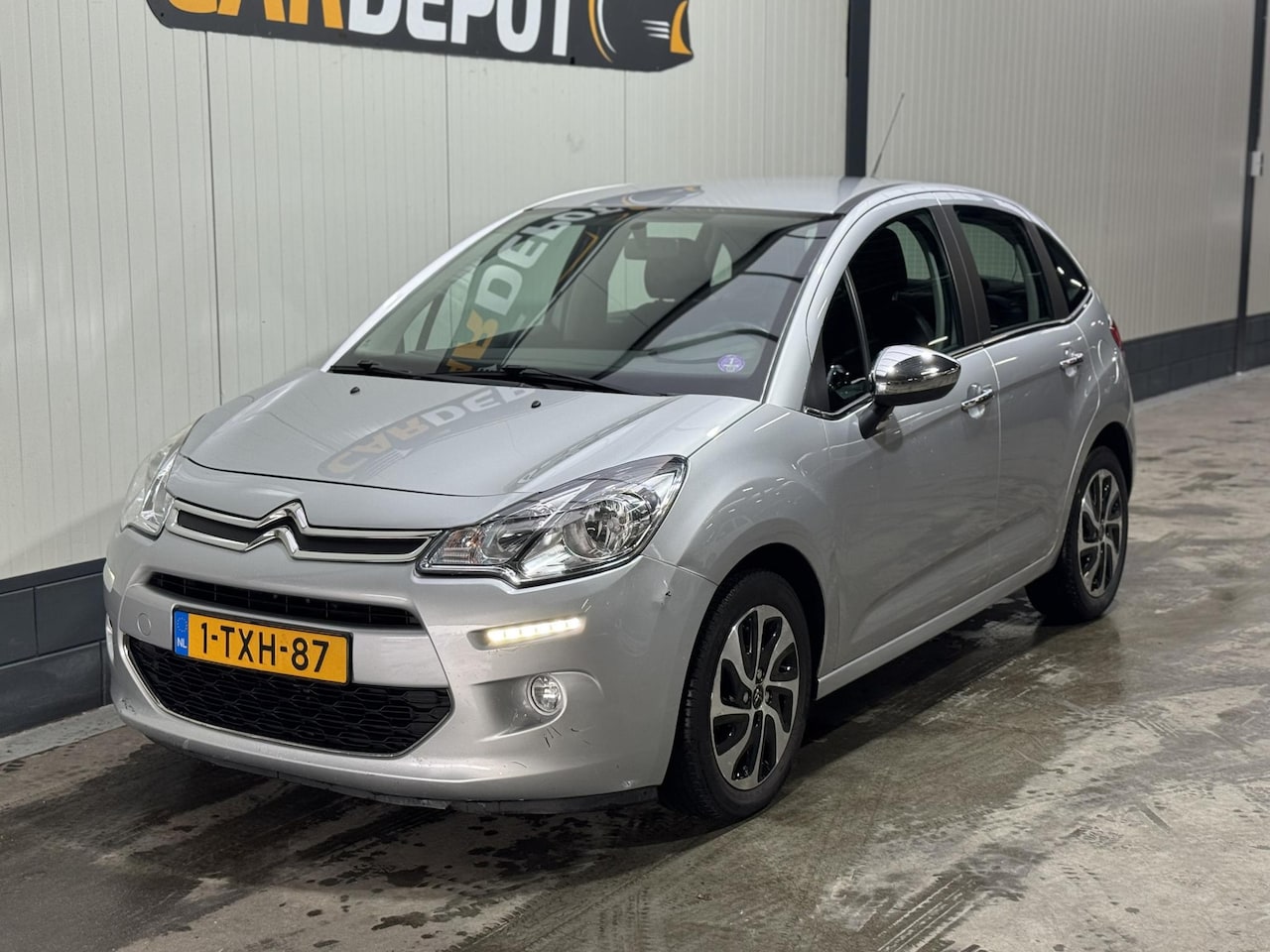Citroën C3 - 1.2 PureTech Collection 1.2 PureTech Collection - AutoWereld.nl