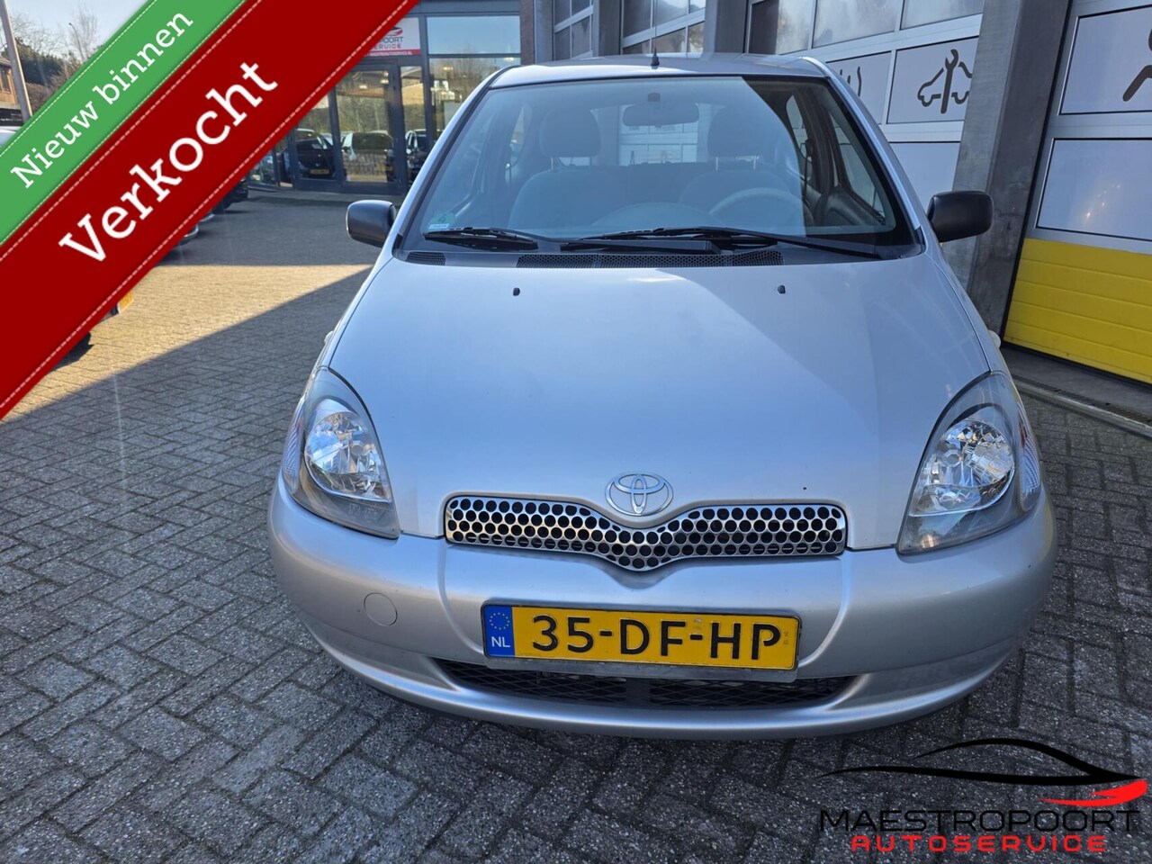 Toyota Yaris - 1.0-16V VVT-i Sol 1.0-16V VVT-i Sol - AutoWereld.nl