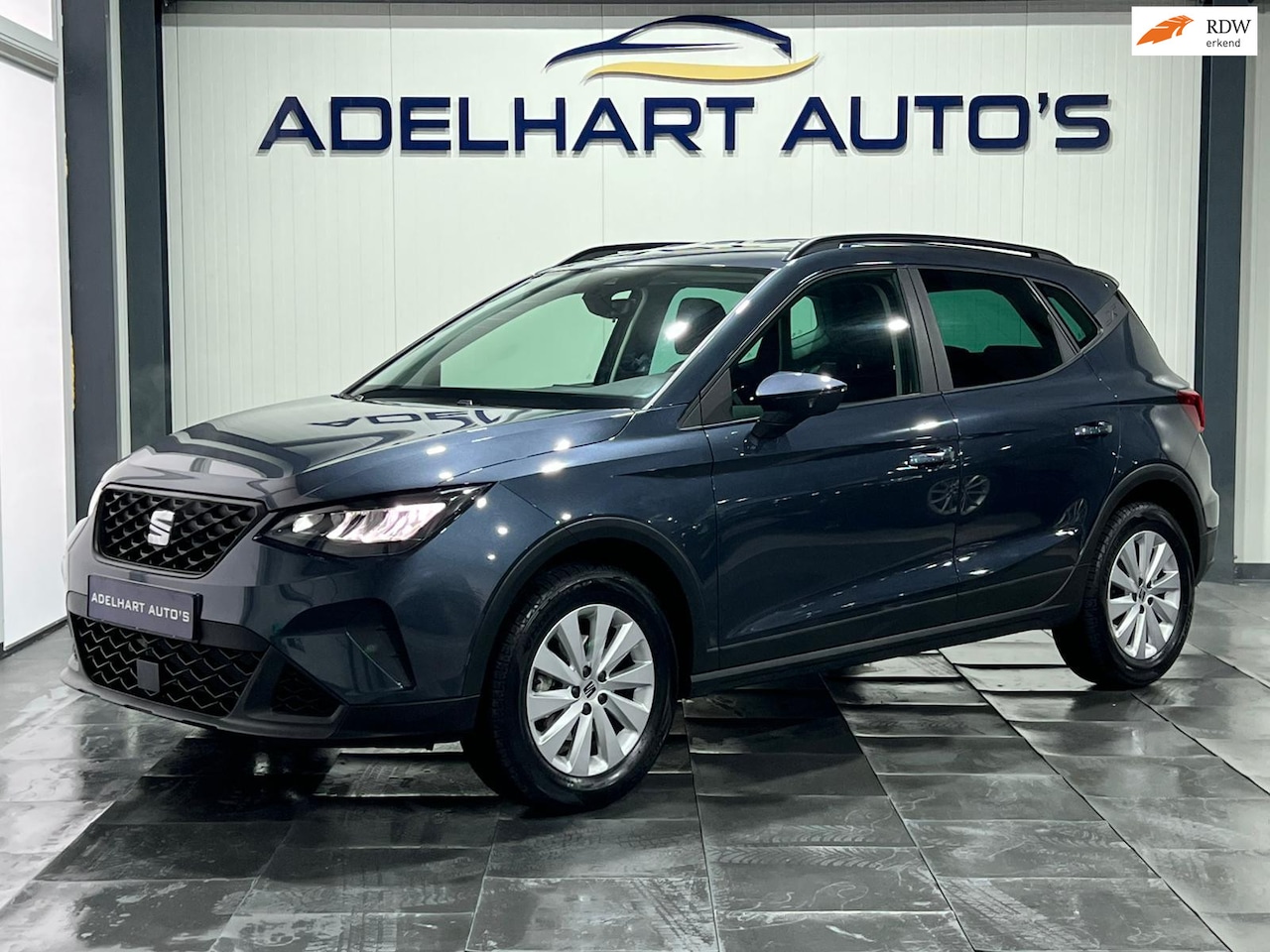 SEAT Arona - 1.0 EcoTSI Style 110 PK / Navigatie full map / Cruise control / Apple CarPlay / Parkeer se - AutoWereld.nl