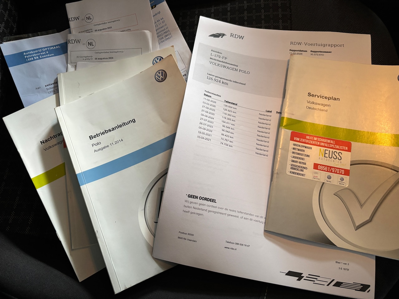 Volkswagen Polo - 1.0 First Edition | Airco. Parkeersensoren. Stoelverw.