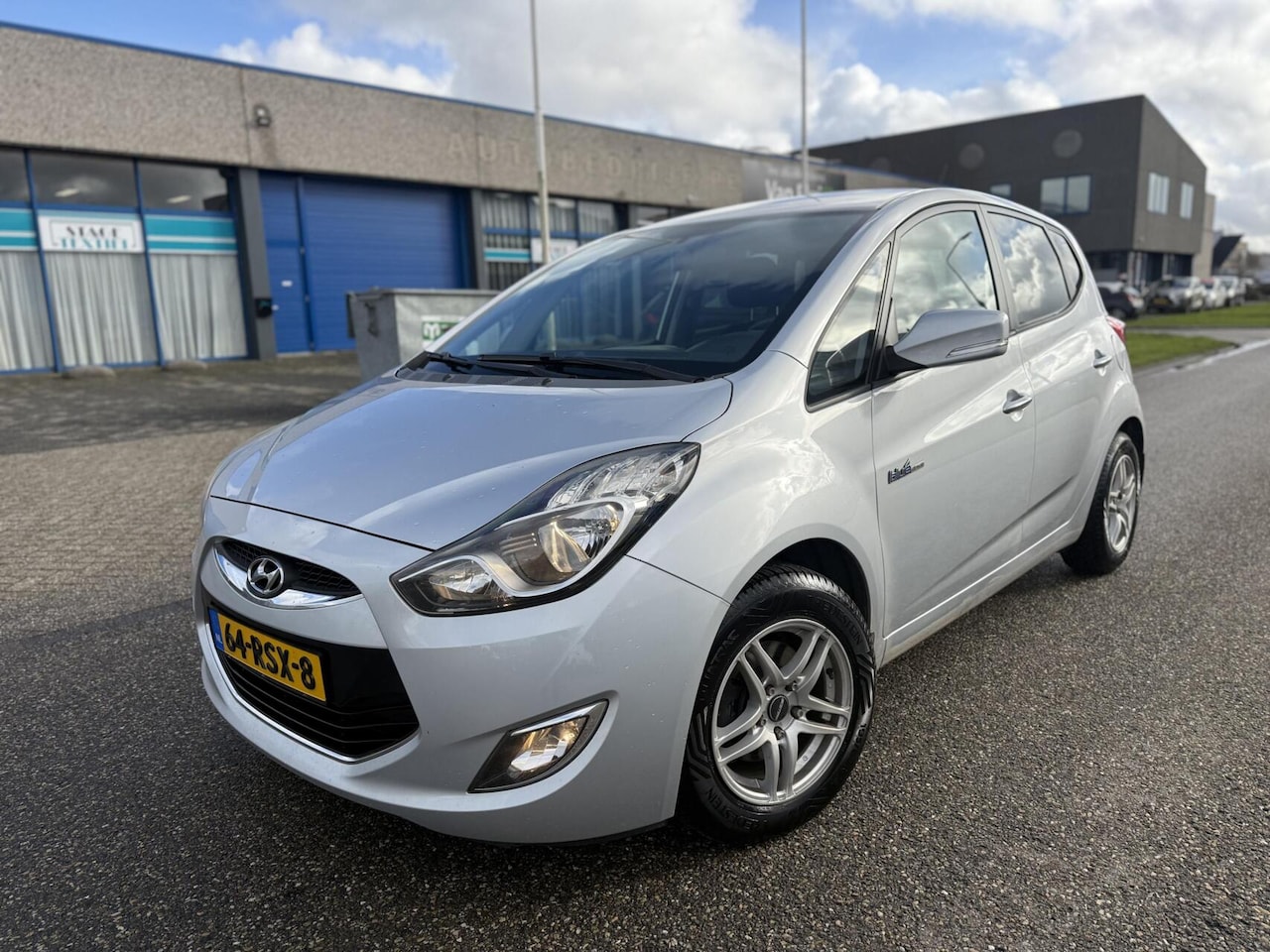 Hyundai ix20 - 1.4i 2011 Airco/Cruise/Aux Trekhaak - AutoWereld.nl
