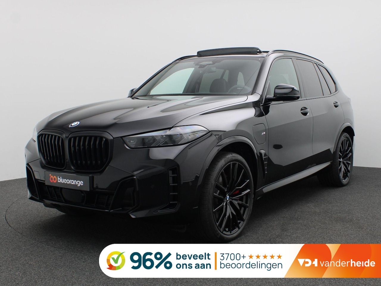 BMW X5 - xDrive50e 490PK Aut. M-Sport, Pano-Schuifdak, Trekhaak, Stoelverwarming en ventilatie, Ada - AutoWereld.nl