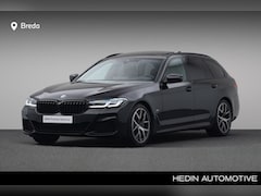 BMW 5-serie Touring - 540i xDrive High Executive | M-sport Pro. Shadow Line | Comfort Access | Laserlight | Spor
