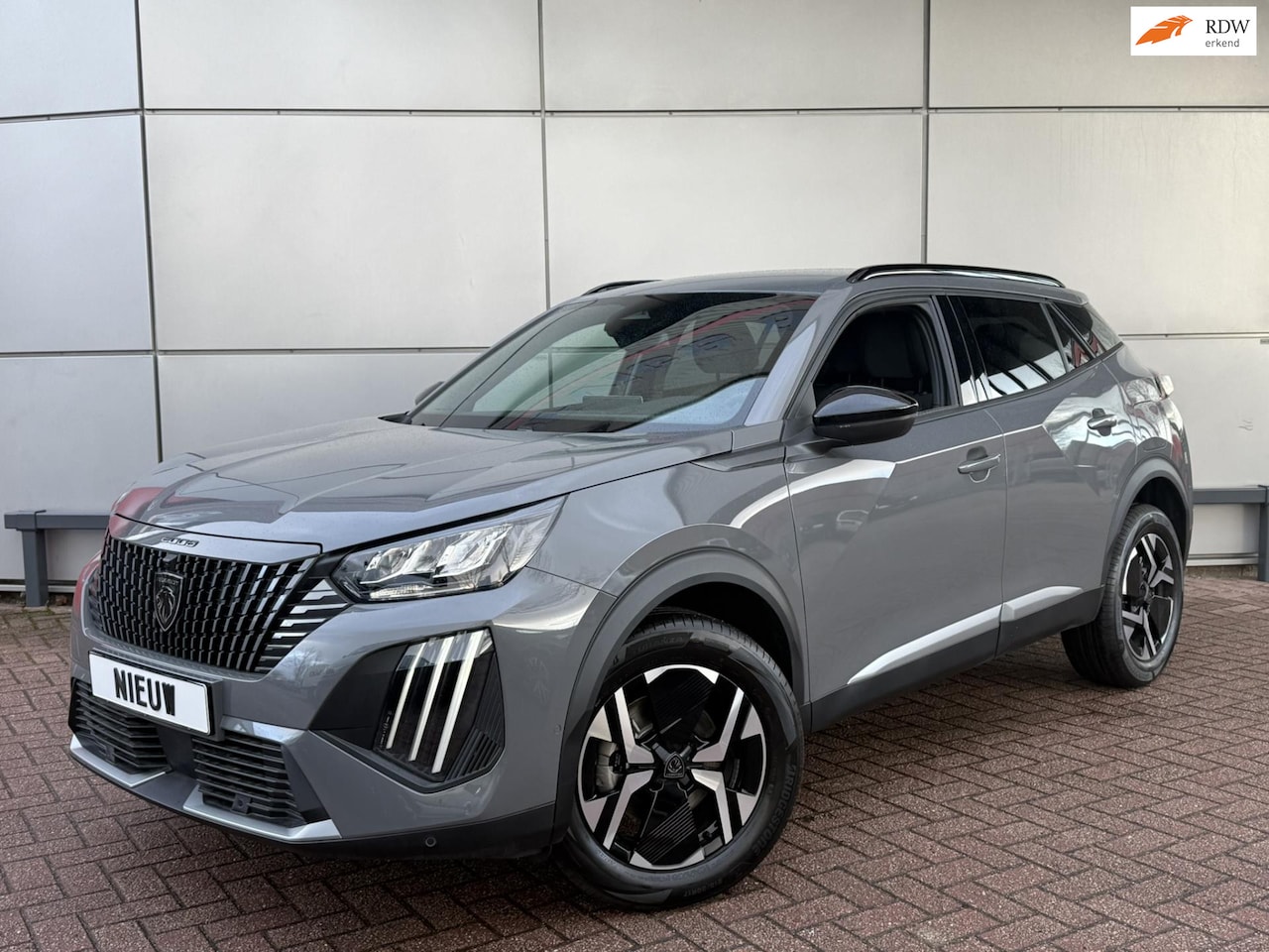 Peugeot 2008 - 1.2 Hybrid 145 Allure 1.2 Hybrid 145 Allure - AutoWereld.nl