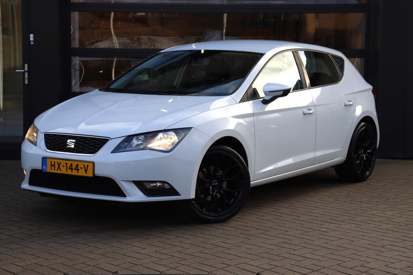 SEAT Leon - 1.2 TSI Reference | Cruise | Clima | Airco | LM Velgen | - AutoWereld.nl