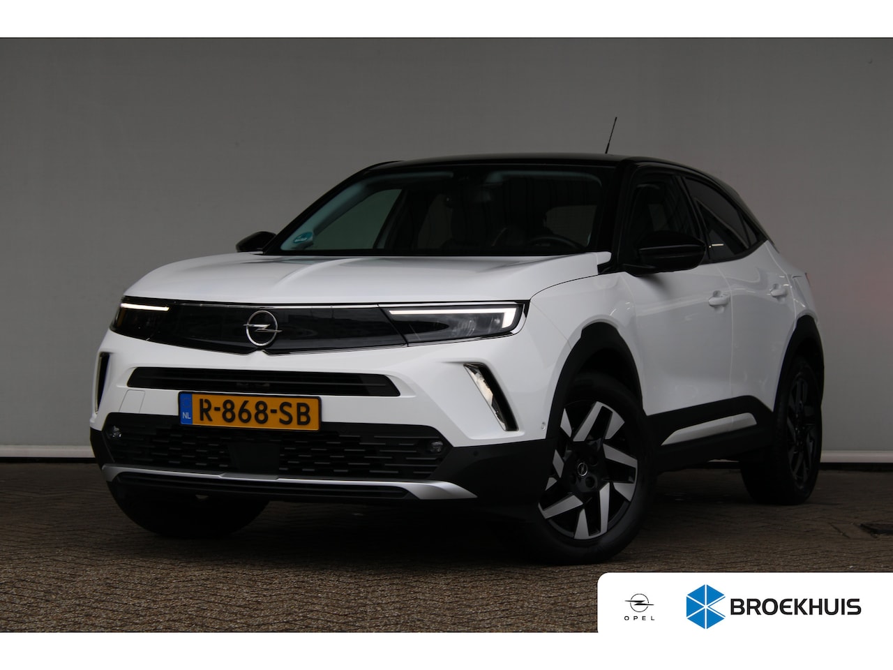 Opel Mokka - 1.2 Turbo Business Elegance | Keyless entry | Stuur en stoelverwarming | 17` lichtmetalen - AutoWereld.nl