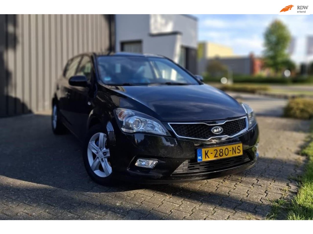 Kia Cee'd - 1.4 CVVT X-pect 1.4 CVVT X-pect - AutoWereld.nl