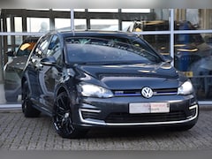 Volkswagen Golf - 1.4 TSI GTE Aut. Leder Pdc Nav. Lm-Velgen NAP