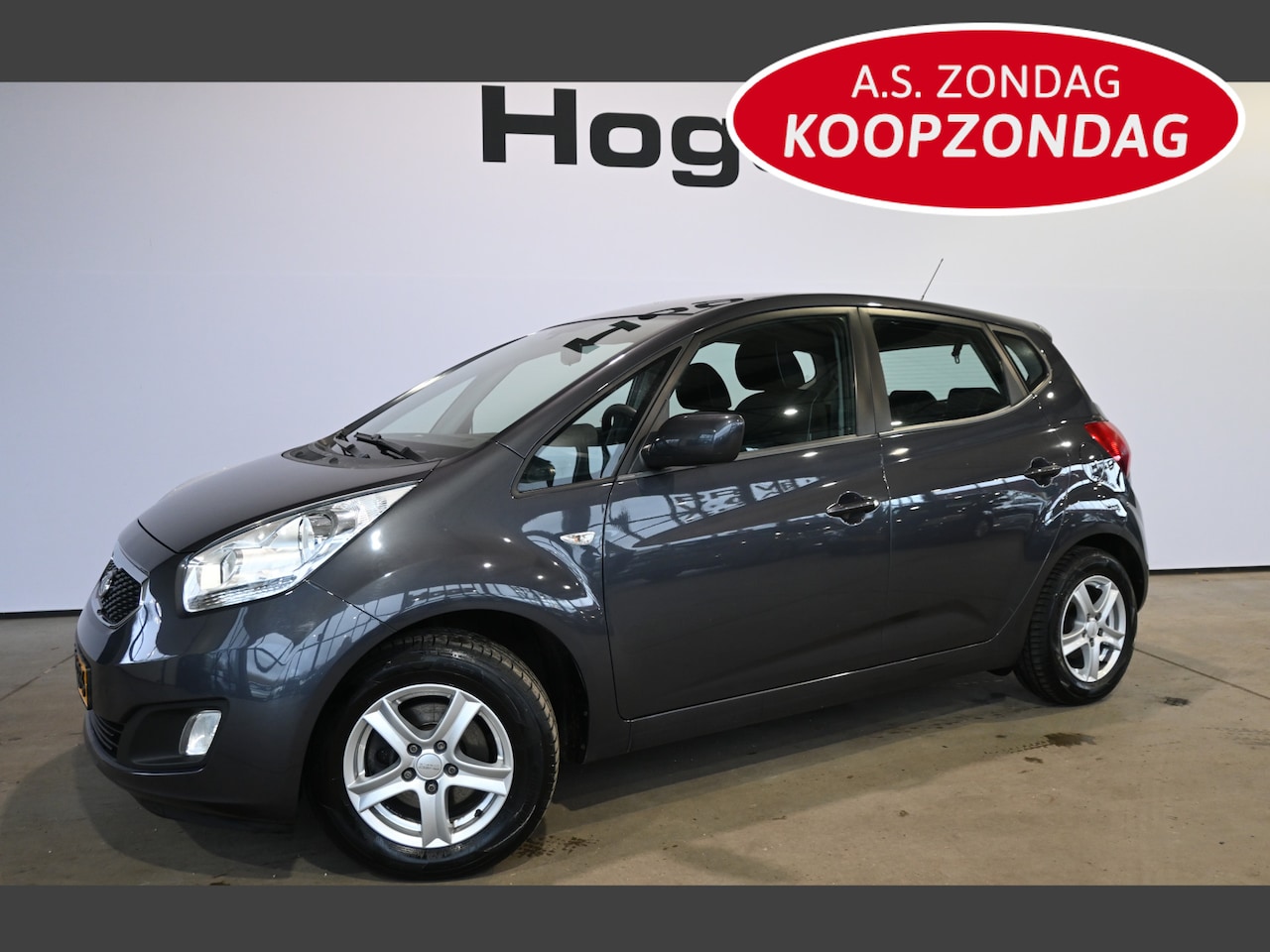 Kia Venga - 1.4 CVVT Plus Pack Airco Navigatie Trekhaak Goed Onderhouden! Inruil Mogelijk! - AutoWereld.nl