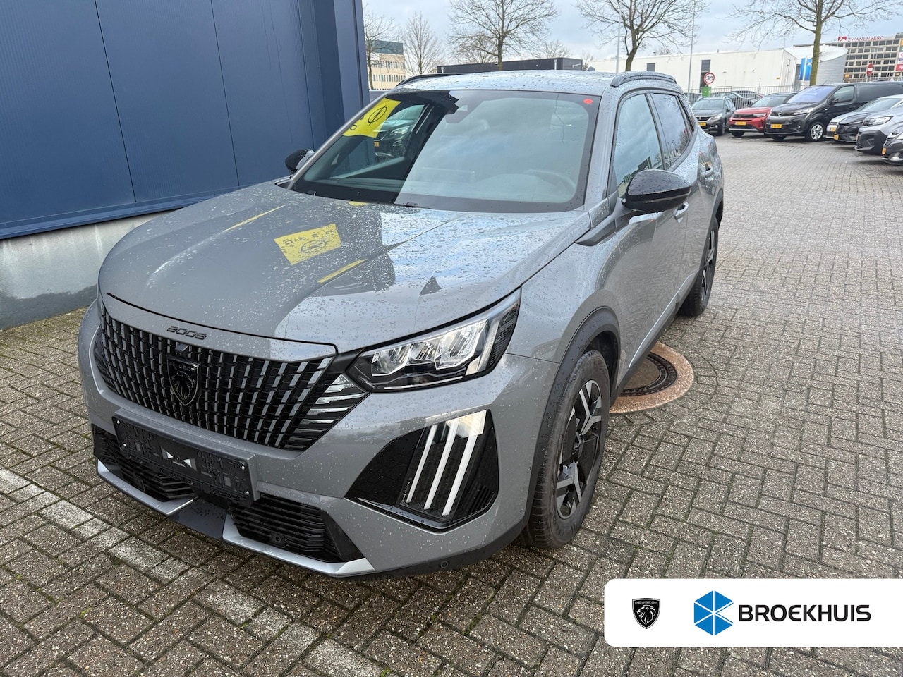 Peugeot 2008 - 1.2 Hybrid 136 Allure | Camera | Ad. Cruise control | Verw. voorstoel | PDC V+A | LMV 17"| - AutoWereld.nl