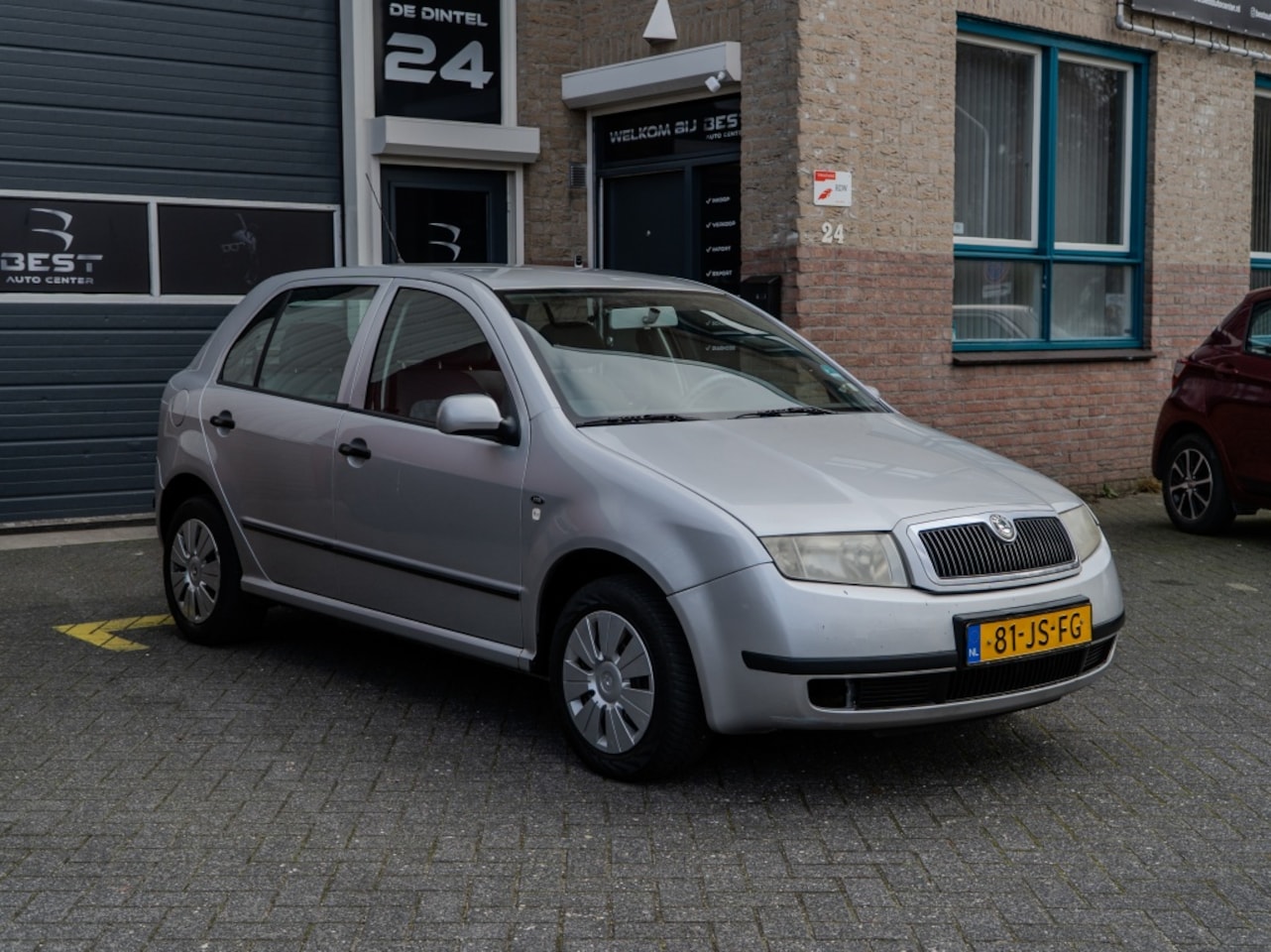 Skoda Fabia - 1.4-16V Comfort 1.4-16V Comfort - AutoWereld.nl