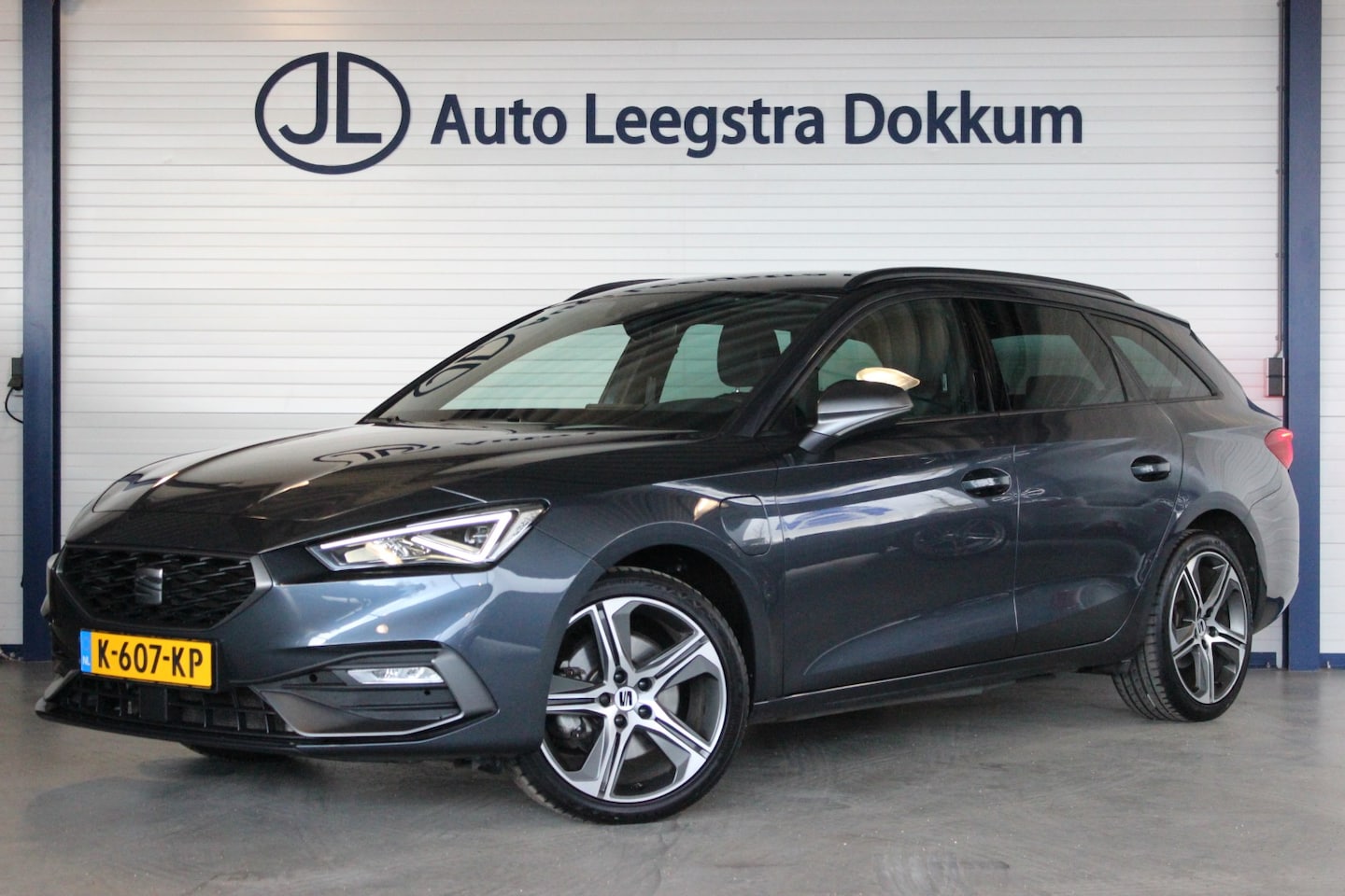 SEAT Leon Sportstourer - 1.4 TSI eHybrid PHEV FR Trekhaak | Adapt. Cruise | Carplay | LED | Navi | Bluetooth | Dode - AutoWereld.nl