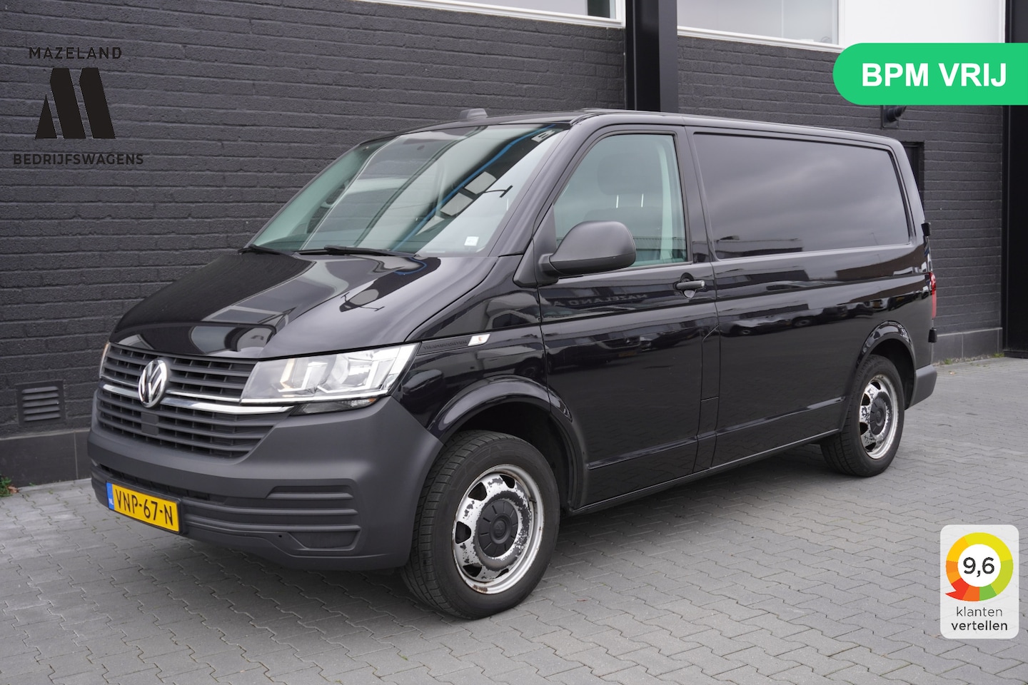 Volkswagen Transporter - 2.0 TDI 150PK Automaat EURO 6 - Airco - Navi - Cruise - €17.900,- Excl. - AutoWereld.nl