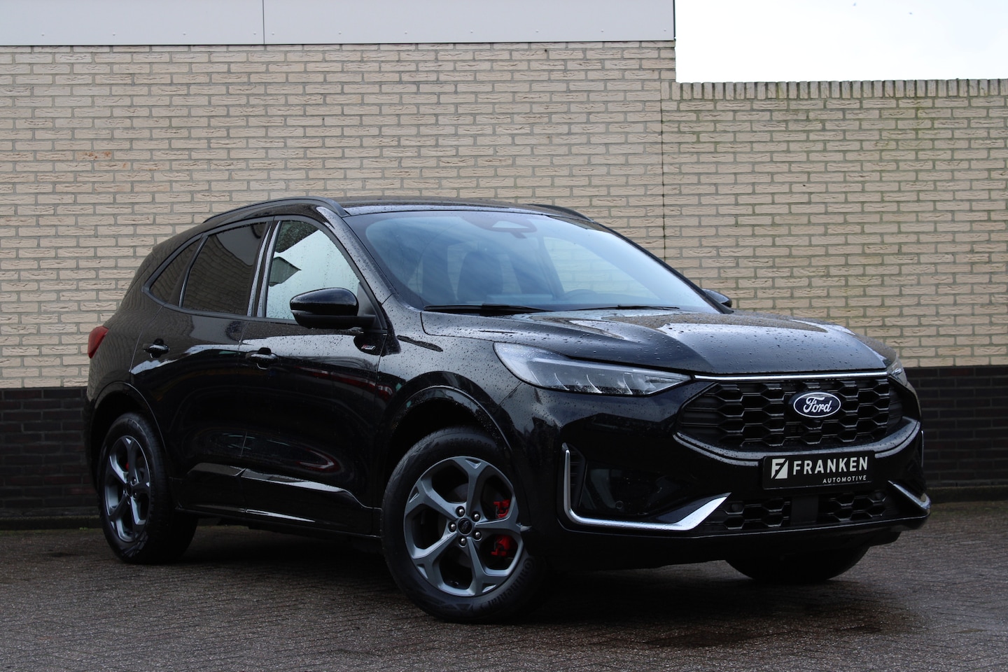 Ford Kuga - 2.5 PHEV ST-Line X 2026 | AGR | Navigatie | Led | Winterpack - AutoWereld.nl