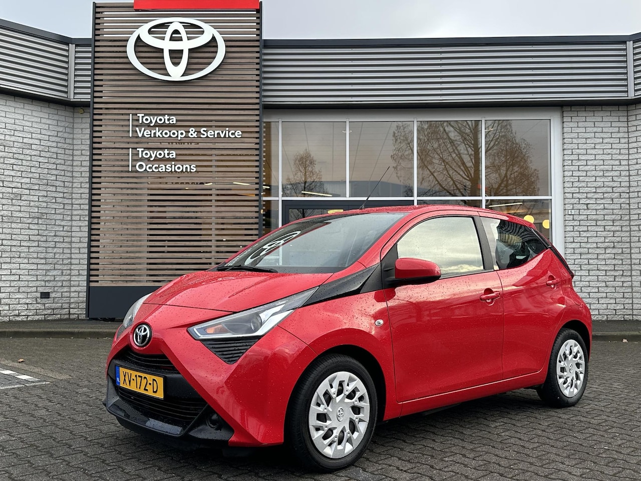Toyota Aygo X - X-PLAY CAMERA AIRCO APPLE/ANDROID DAB+ EL-RAMEN/SPIEGELS NL-AUTO - AutoWereld.nl
