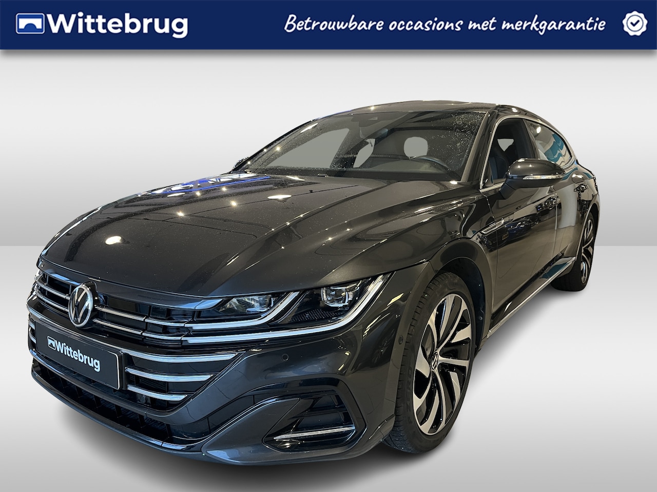 Volkswagen Arteon Shooting Brake - 1.4 TSI 218 pk eHybrid R-Line DSG Automaat Trekhaak / Panoramadak / Lederen interieur / IQ - AutoWereld.nl