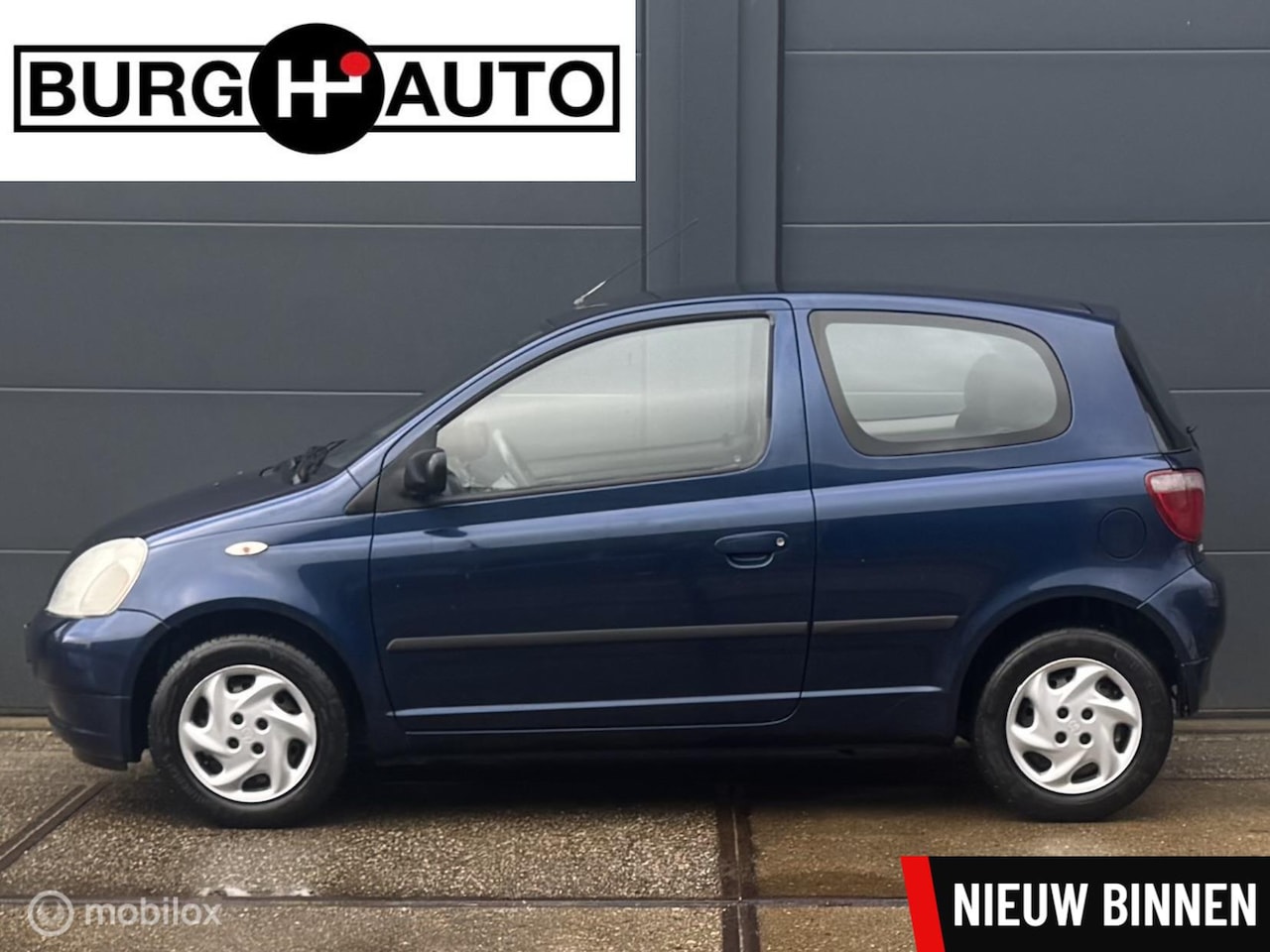 Toyota Yaris - 1.3-16V VVT-i Sol 3 deurs - APK T/M 13-02-2027 - EL. RAMEN + SPIEGELS - CPV - STUURBEKRACH - AutoWereld.nl