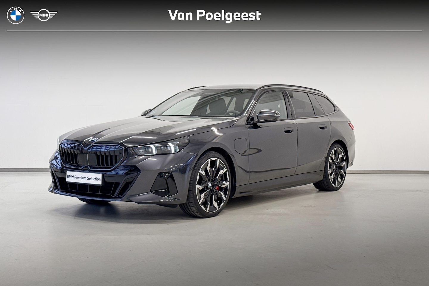 BMW 5-serie Touring - 550e xDrive Innovation Pack M Sportpakket Pro Aut. - Verwacht: Februari 2026 - AutoWereld.nl