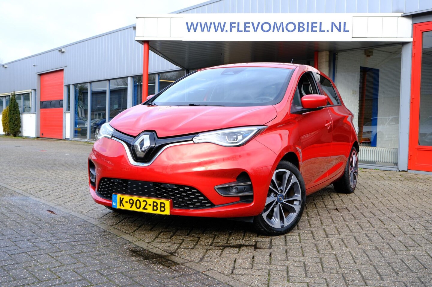 Renault Zoe - R135 Intens 52 kWh (Huur Accu) Aut. Navi|1e Eig|Cam|ParkAssist|LMV - AutoWereld.nl