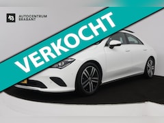 Mercedes-Benz CLA-Klasse - 200 Business Solution Luxury (PANORAMADAK, TREKHAAK, SFEERVERLICHTING, STOELVERARMING, CAM