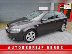Audi A3 - 2.0 FSI Ambition AUT Airco S-line Lage Km Stand