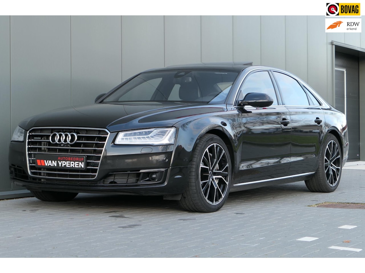 Audi A8 - 4.0 TFSI quattro Pro Line+ B&O 360 Matrix Stoelventilatie - AutoWereld.nl