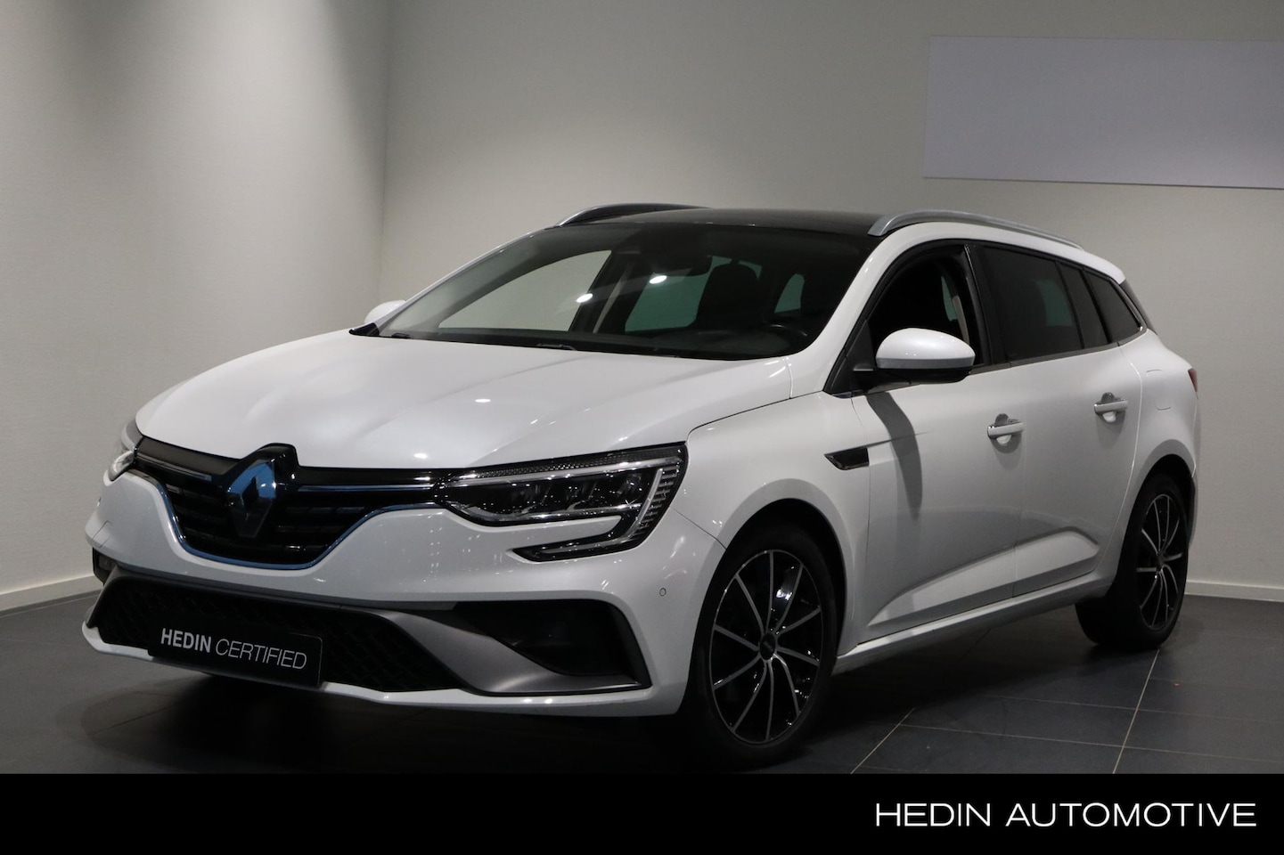 Renault Mégane E-Tech - Estate 1.6 Plug-In Hybrid 160 R.S. Line - AutoWereld.nl