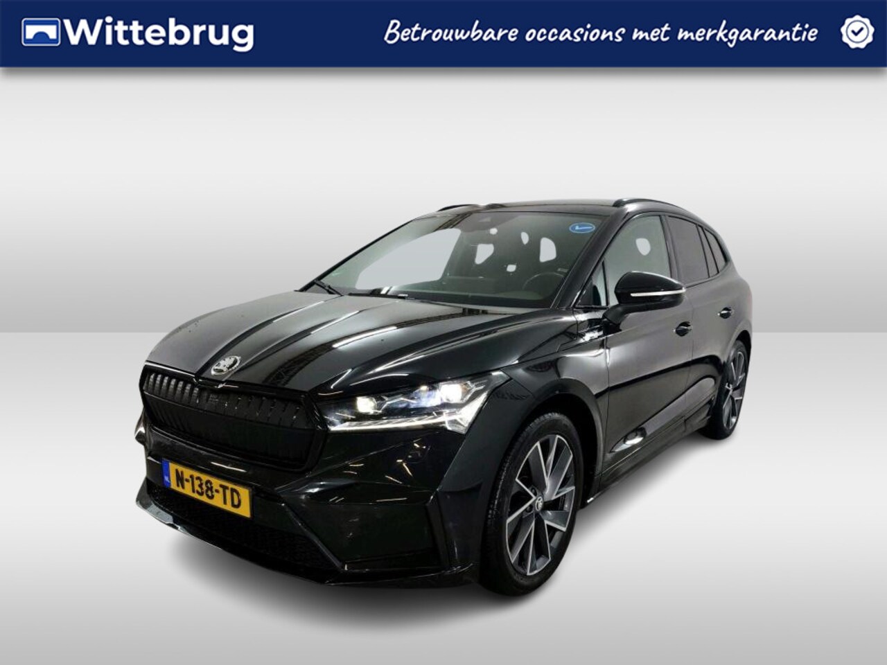 Skoda Enyaq iV - 80 Sportline / AUTOMAAT/ ALCANTARA/ LED/ NAVI/ PARK. SENSOREN/ STOELVERWARMING/ ACC/ 20"LM - AutoWereld.nl