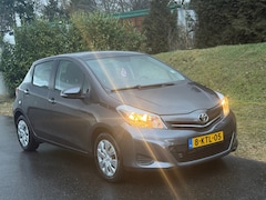 Toyota Yaris - Zuinige & Sterke 1.0 VVT-i Aspiration | Airco |