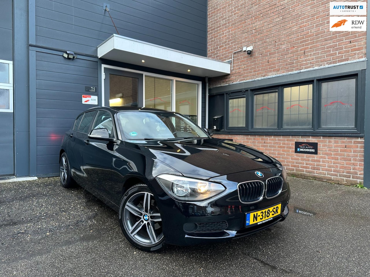 BMW 1-serie - 116i|Carplay|Cruise|Stoelv.warming|Climatronic - AutoWereld.nl