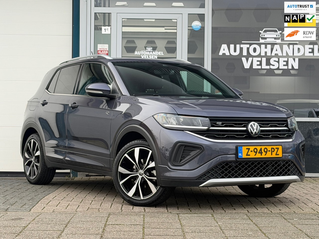 Volkswagen T-Cross - 1.0 TSI R-Line NL auto Apple carplay - AutoWereld.nl