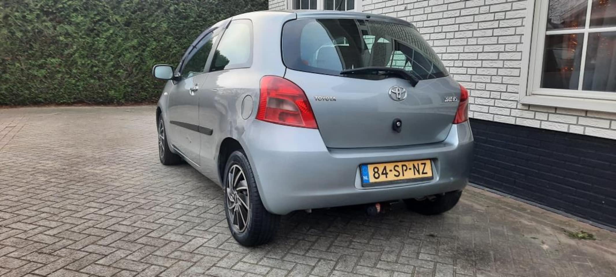 Toyota Yaris - 1.3 VVTi Sol AUTOMAAT JAAR APK AIRCO ONLY EXPORT !! - AutoWereld.nl