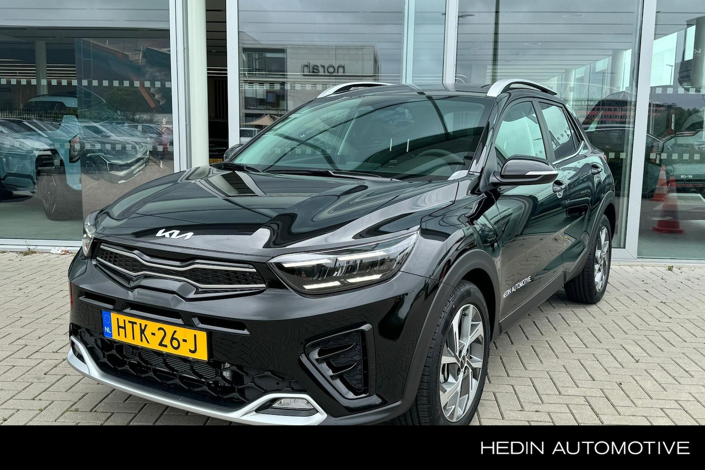 Kia Stonic - 1.0 Turbo GT-Line | Navigatie | Camera | Climate control | Cruise control | Keyless | Stoe - AutoWereld.nl