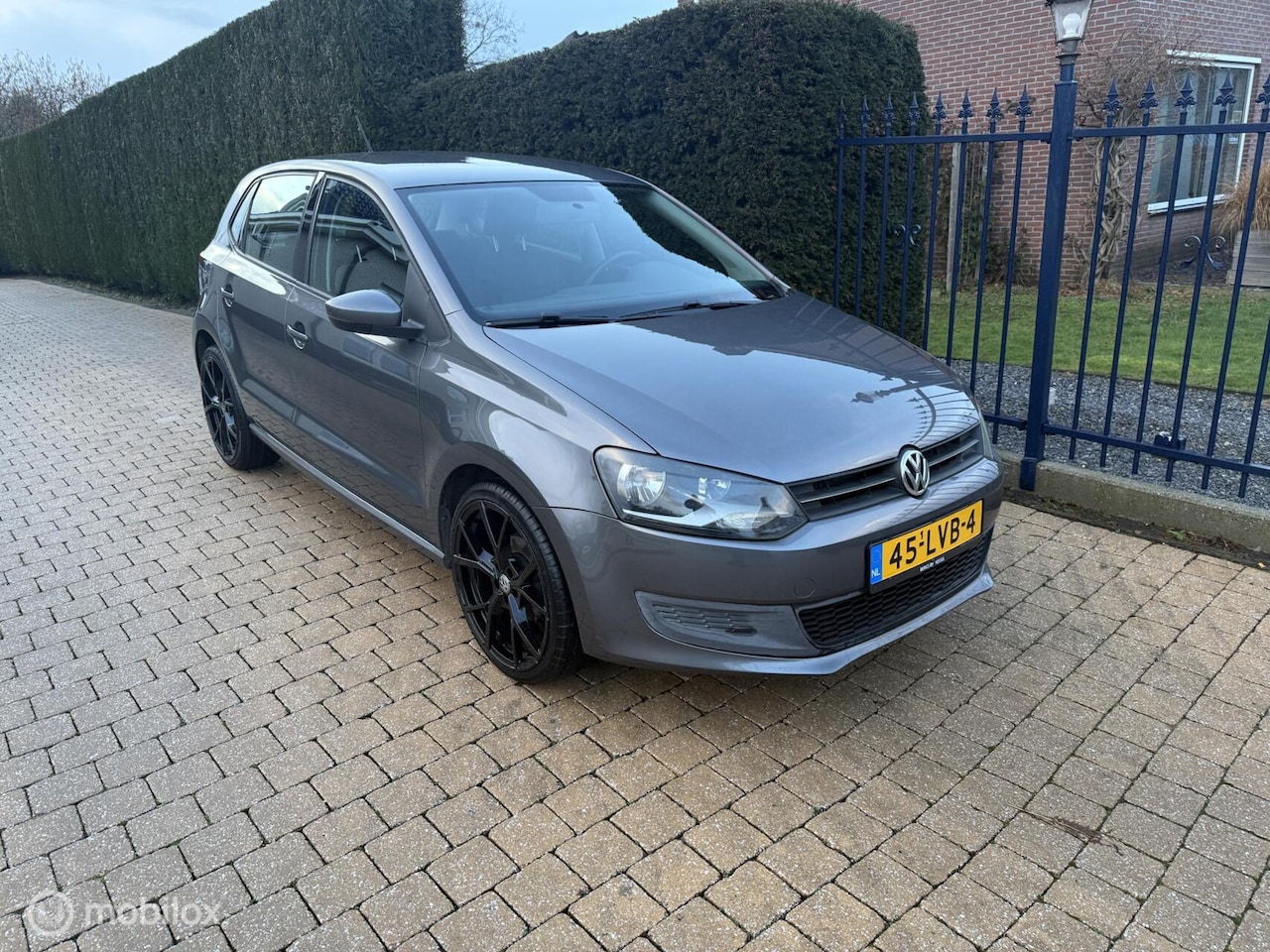 Volkswagen Polo - 1.4-16V NIEUWE DISTRIBUTIE + APK - AutoWereld.nl