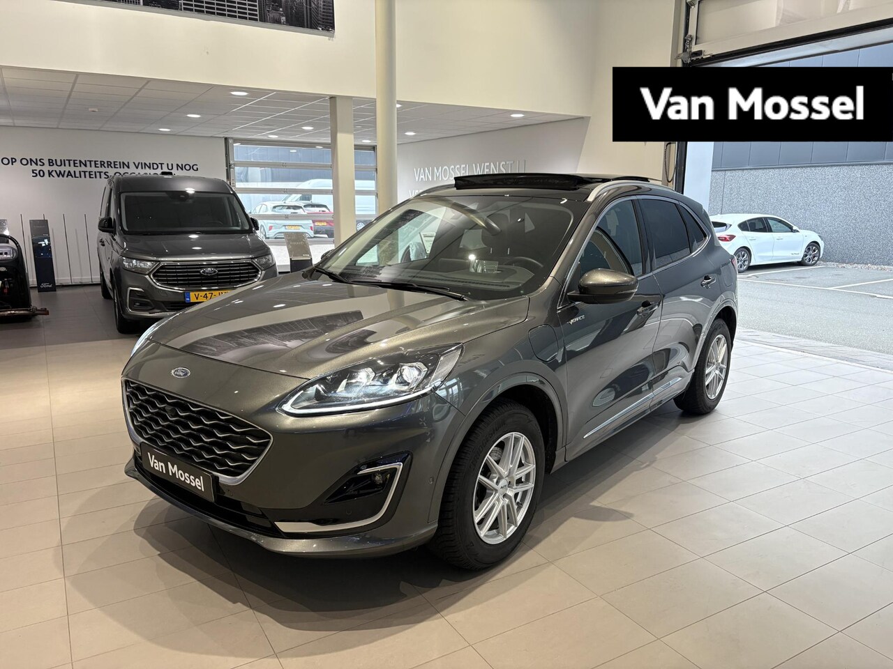 Ford Kuga - 2.5 PHEV Vignale Aut. | PANORAMADAK | Winterpack | Extra set Velgen | ADAPTIVE CRUISE CONT - AutoWereld.nl