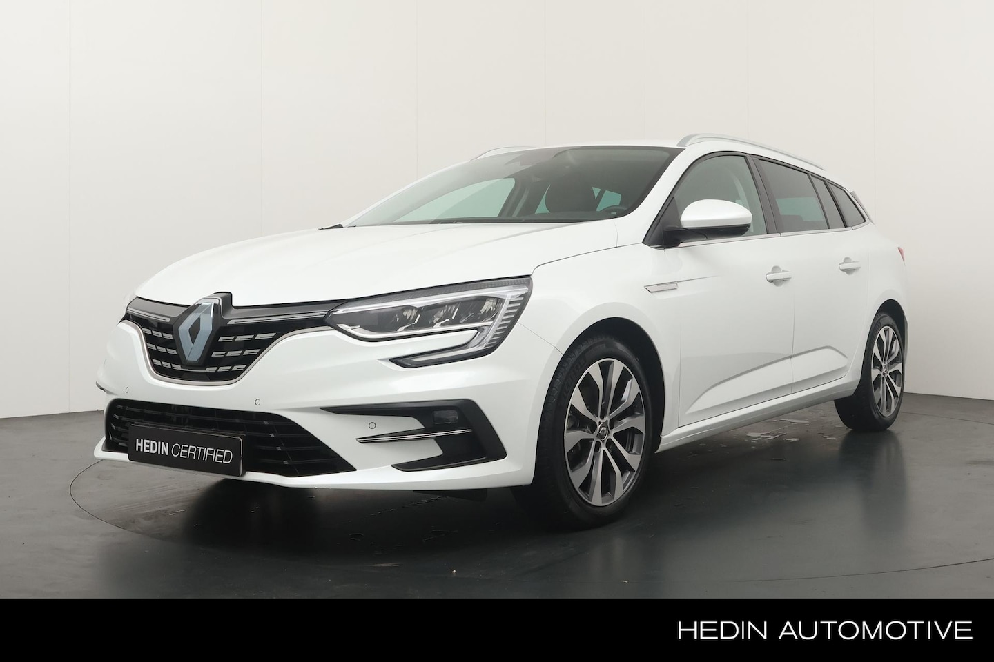 Renault Mégane Estate - 1.3 140pk TCe Techno Automaat | Trekhaak | 1700kg Trekgewicht | Navigatie | Parkeer Camera - AutoWereld.nl