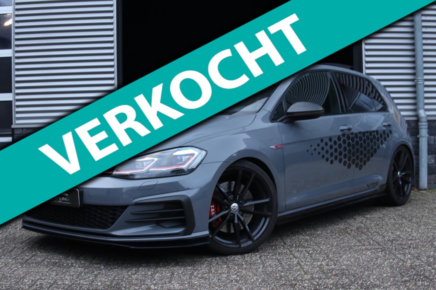 Volkswagen Golf - 2.0 TSI GTI TCR|Akra|ACC|Pano|Keyless|LED - AutoWereld.nl