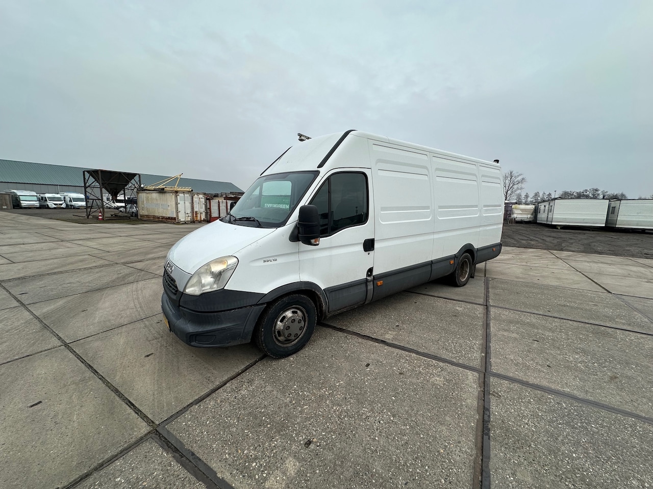 Iveco Daily - 35 C 15V 395 H3 dubbel lucht airco pas onderhousbeurt gehad iveco dealer nieuwe voor banden - AutoWereld.nl