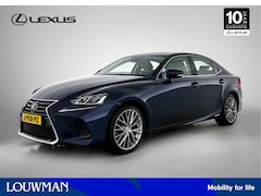 Lexus IS - 300h Hybrid Luxury Line | Navigatie | Mark Levinson | PDC |