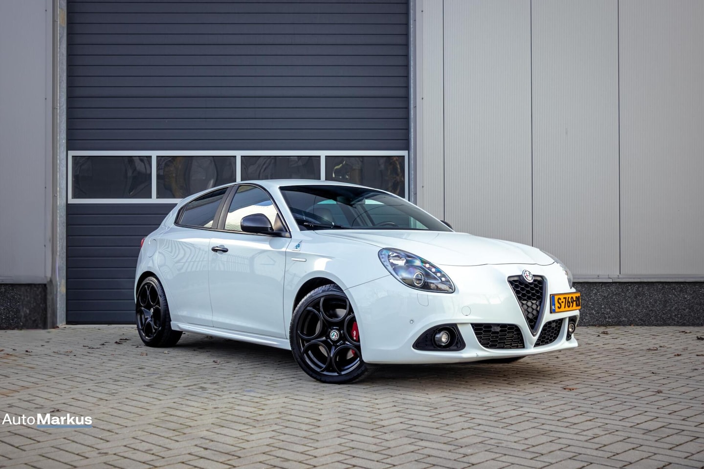 Alfa Romeo Giulietta - 1750 TBi Quadrifoglio Verde TCT|Xenon|Half Alcantara sportstoelen|Navi|DAB - AutoWereld.nl