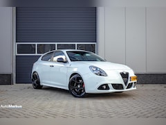 Alfa Romeo Giulietta - 1750 TBi Quadrifoglio Verde TCT|Xenon|Half Alcantara sportstoelen|Navi|DAB