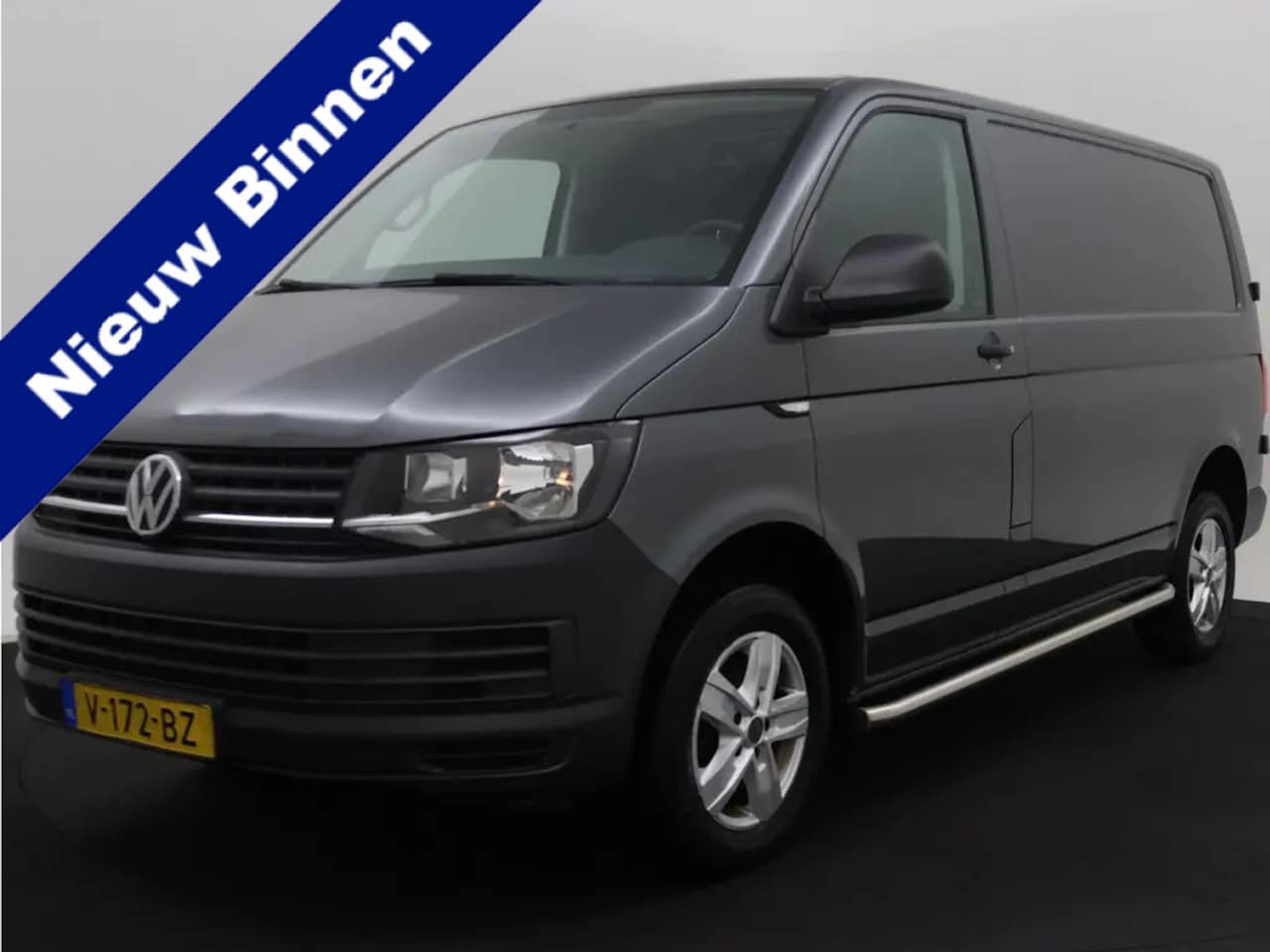Volkswagen Transporter - 2.0 TDI L1H1 Comfortline marge auto !! | Airco | LMV |Cv 3-pers Cruise control 2017 - AutoWereld.nl