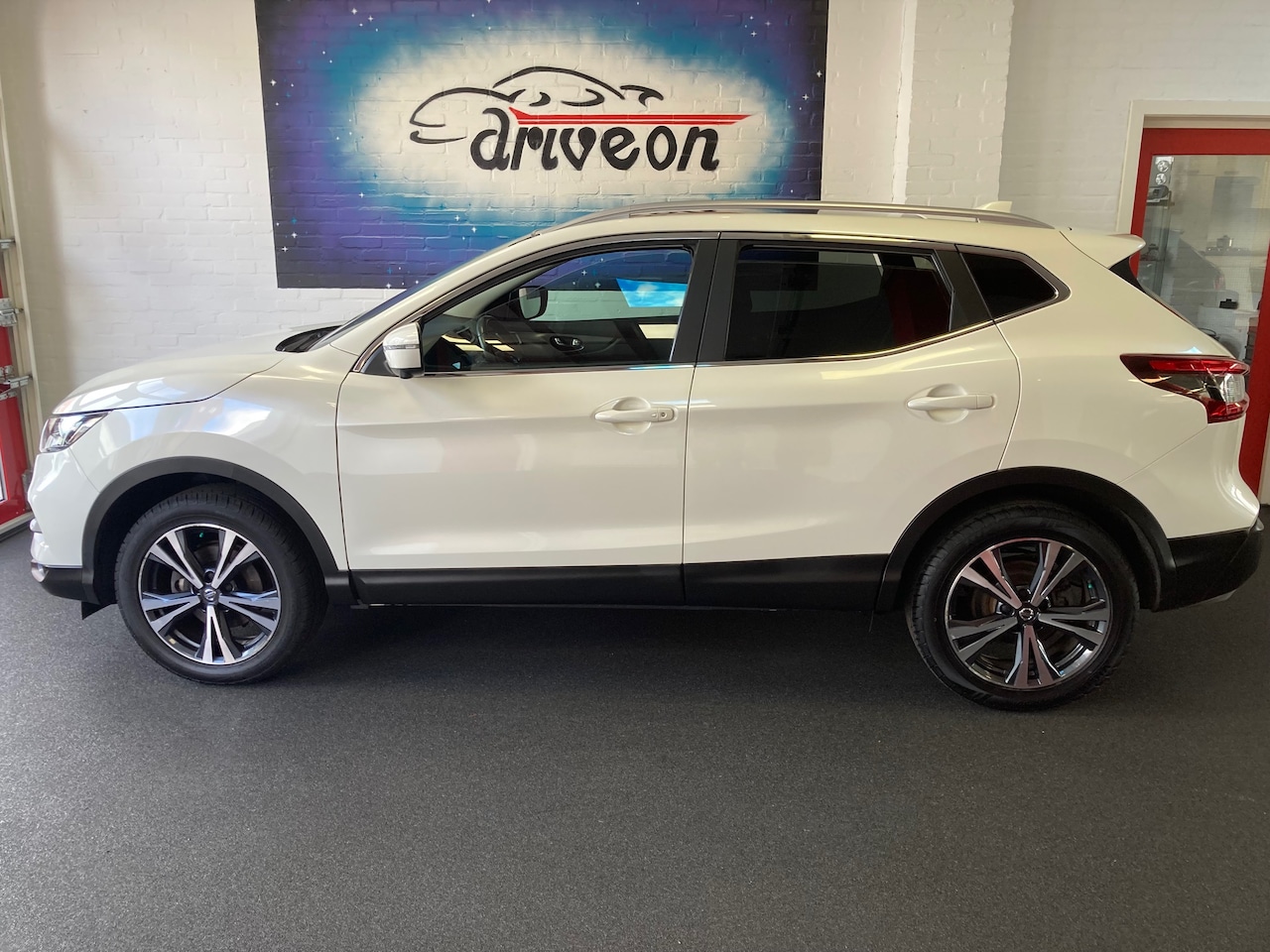 Nissan Qashqai - 1.2 N-Connecta - AutoWereld.nl