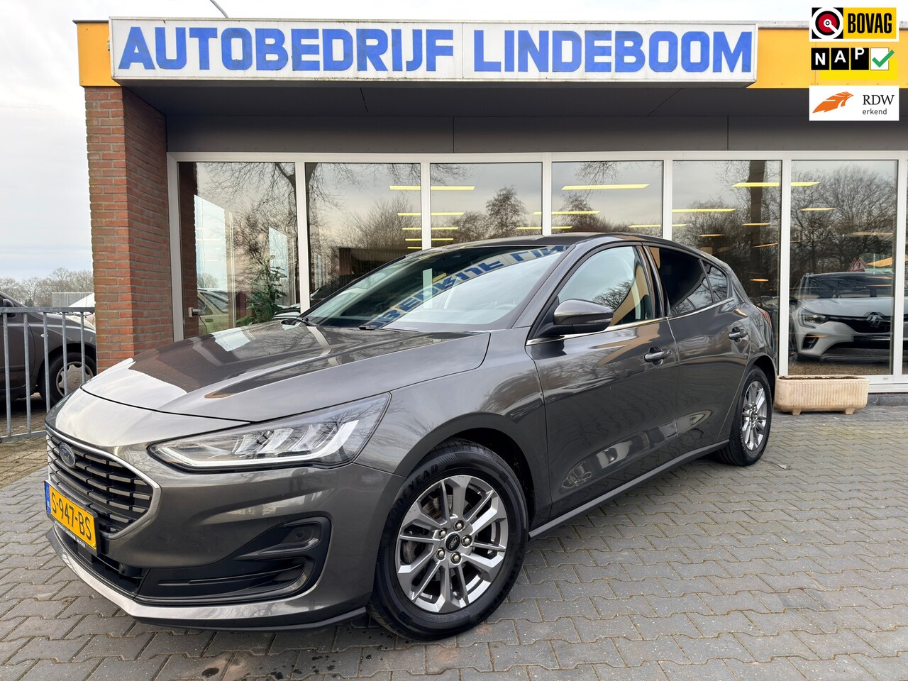 Ford Focus - 1.0 EcoBoost Hybrid Titanium Groot Scherm - AutoWereld.nl