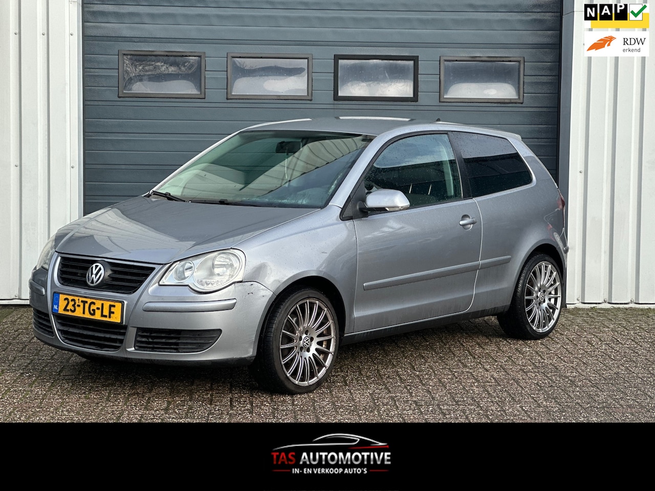 Volkswagen Polo - 1.4-16V Optive AIRCO / CRUISE / NAP / APK - AutoWereld.nl