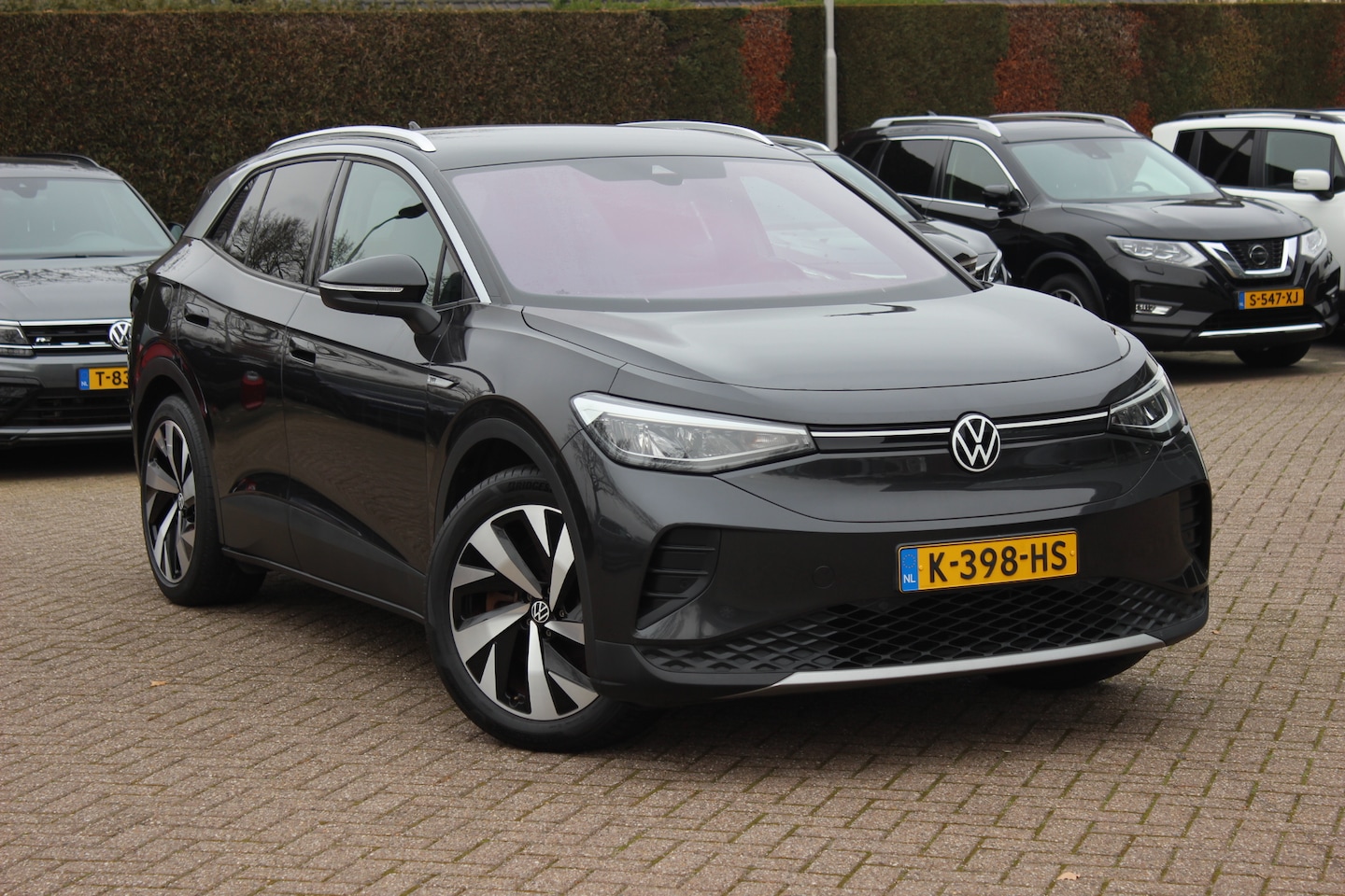 Volkswagen ID.4 - First 77 kWh / SoH 88.6% / Camera / Apple CarPlay / DAB / 20'' / LED / Alcantara / Stoelve - AutoWereld.nl