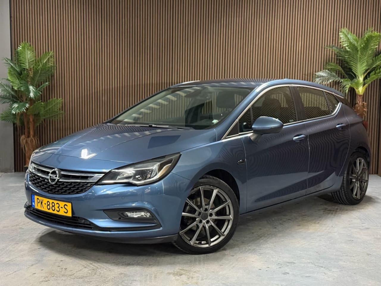Opel Astra - 1.0 Online Ed. - AutoWereld.nl