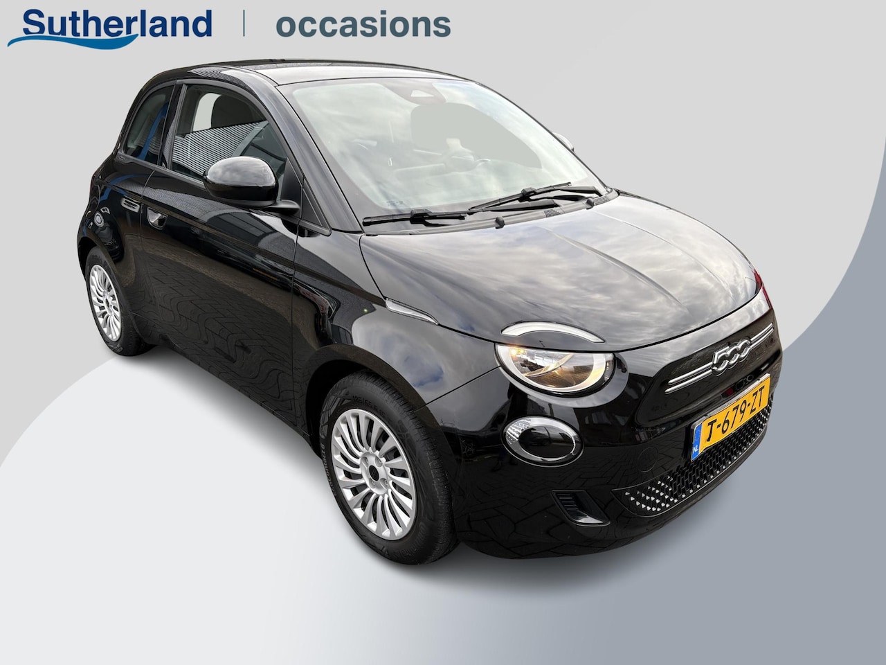 Fiat 500 - Urban 42 kWh | 19.800 km! | 94,9% SOH | Carplay | Cruise Control | Climate Control | - AutoWereld.nl